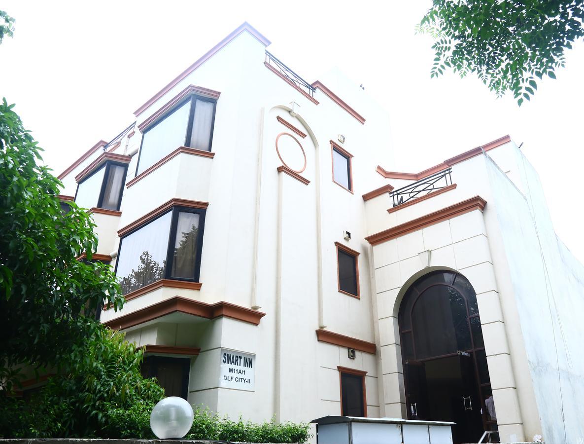 Hotel Smart Inn 2 New Delhi Buitenkant foto